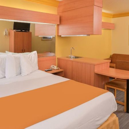 H3 Inn&Suites - LAX Airport - Los Angeles Inglewood Extérieur photo