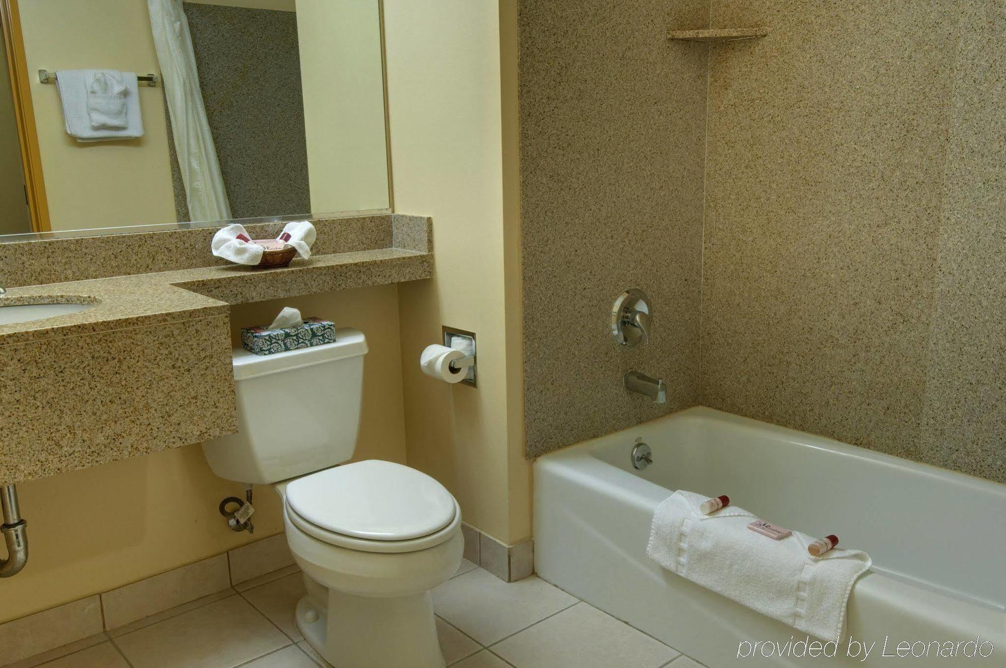 H3 Inn&Suites - LAX Airport - Los Angeles Inglewood Chambre photo