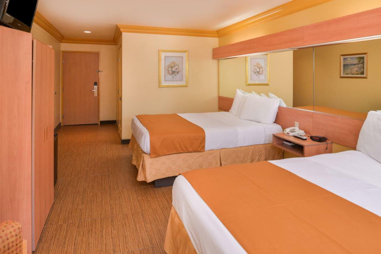 H3 Inn&Suites - LAX Airport - Los Angeles Inglewood Extérieur photo